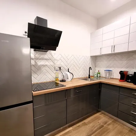 Likehome Life - Sonje Marinkovic Novi Sad